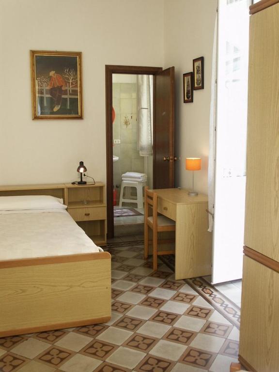 Albergo Corona Salsomaggiore Terme Ruang foto