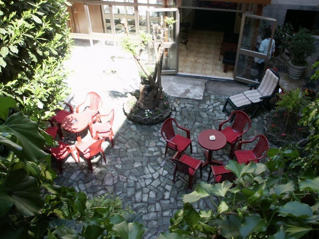 Albergo Corona Salsomaggiore Terme Bagian luar foto