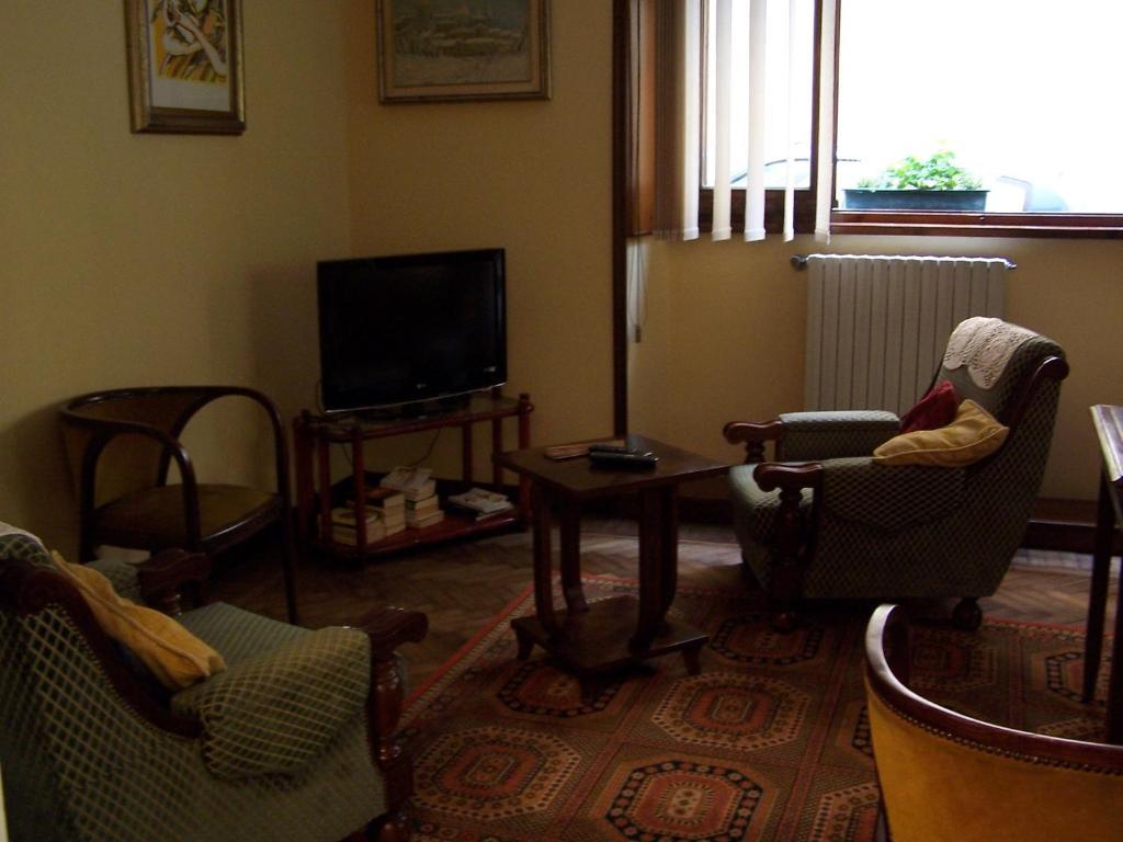 Albergo Corona Salsomaggiore Terme Bagian luar foto